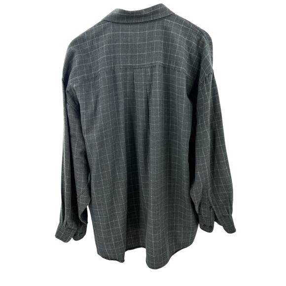 Izod Men’s Gray Plaid Button-Down Shirt - 2XL Long Sleeve - Picture 3 of 6